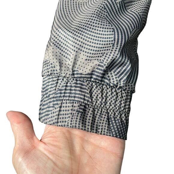 ASICS Performance Abstract Print Full Zip Jacket With Pockets & Hood Size Medium - Picture 7 of 9